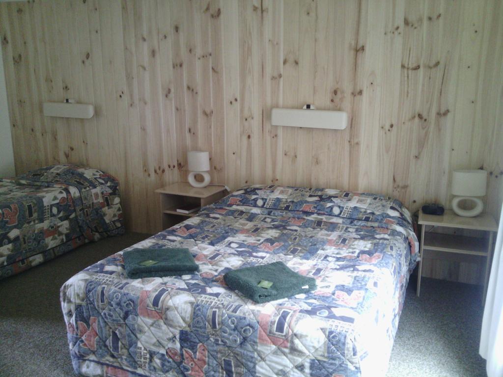 Snowy River Lodge Motel Orbost Phòng bức ảnh